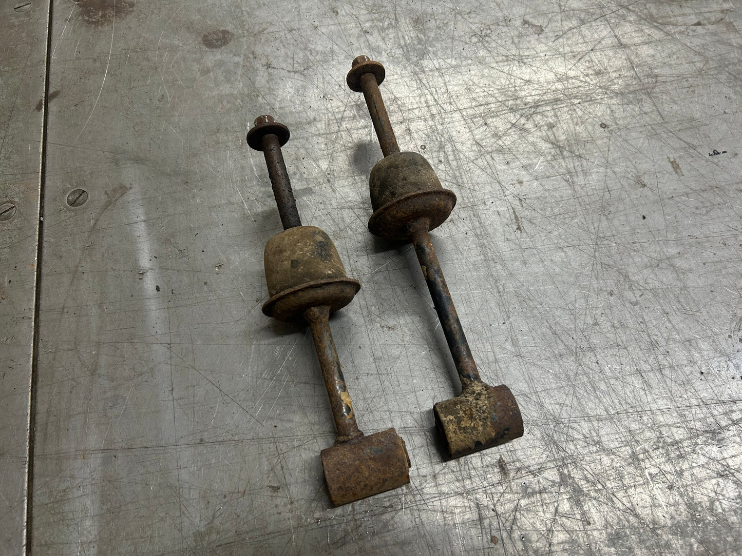 1967-68 Type 3 Rear Sway Bar Link Pair