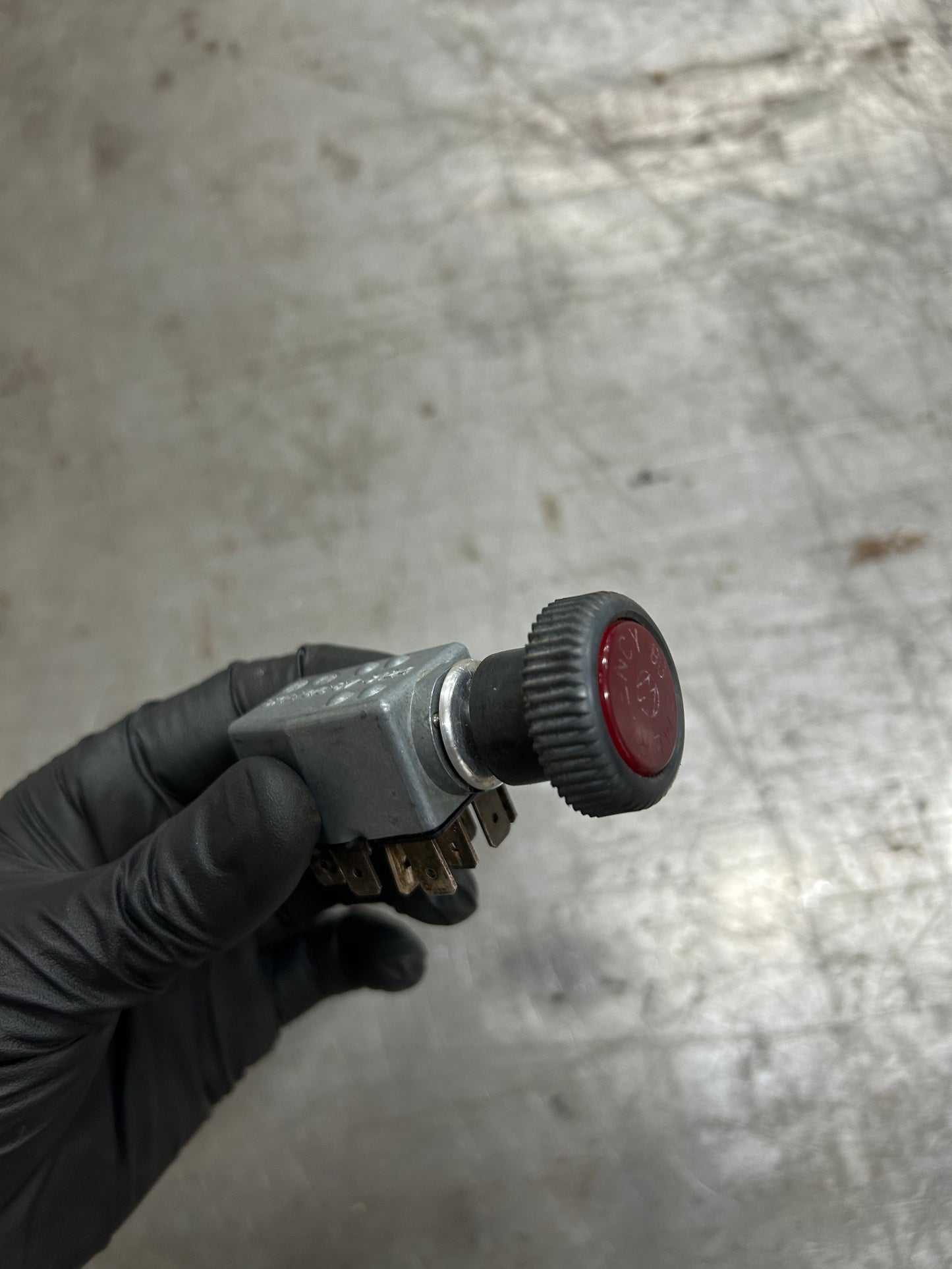1968 Type 1 Beetle Emergency Flasher Switch