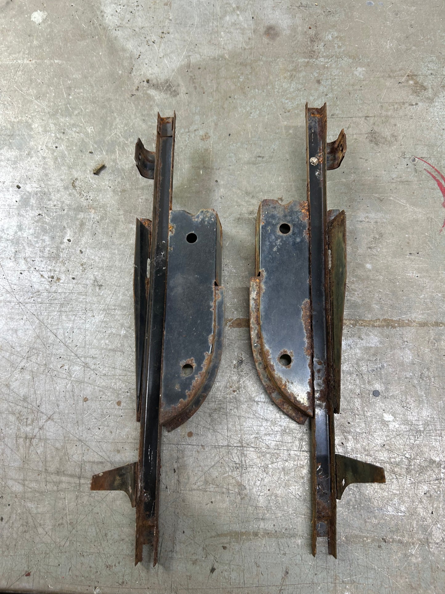 Early Type 3 Window Track Guide Pair