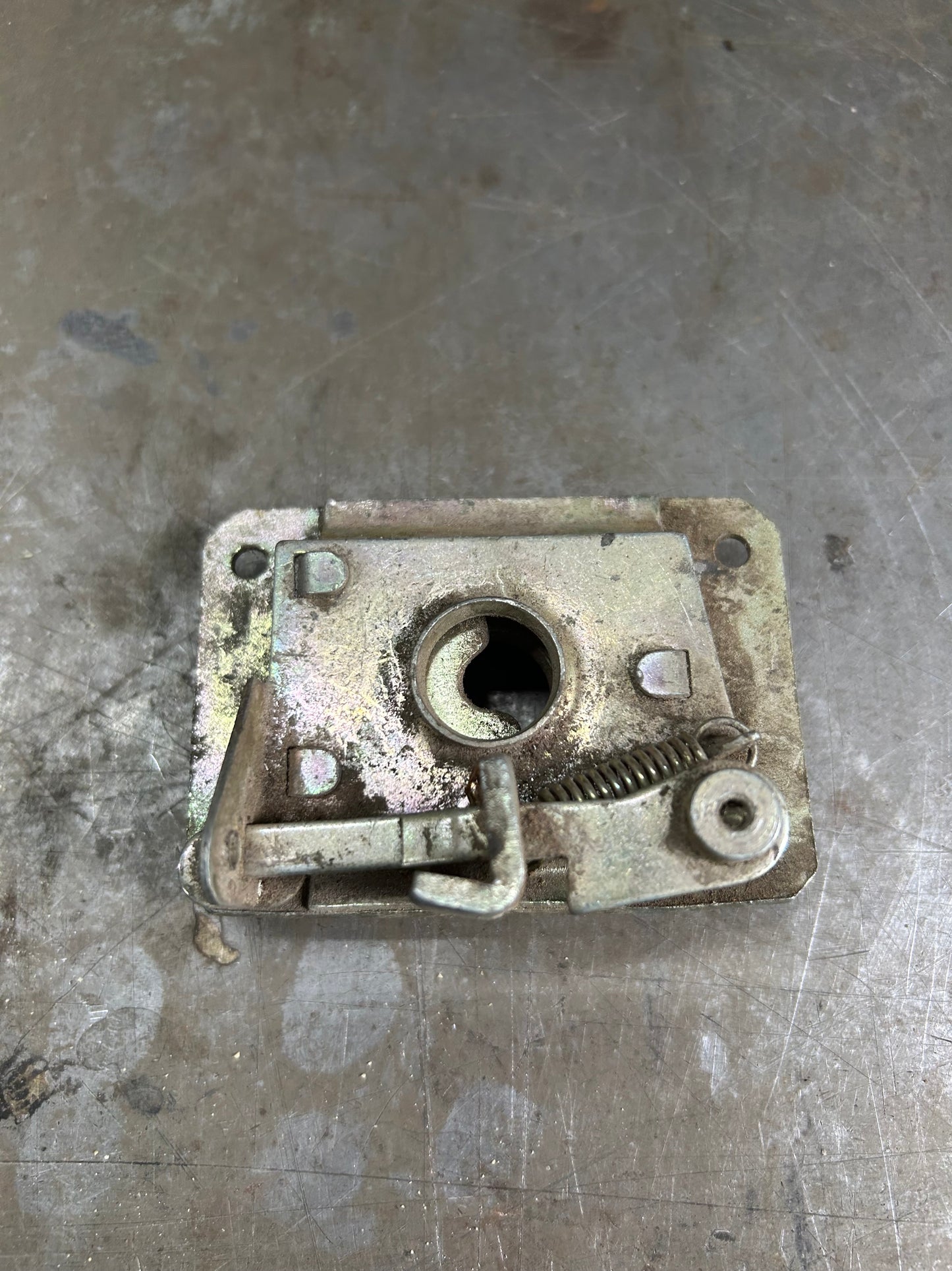 1968-79 Type 1 Beetle Front Hood Latch